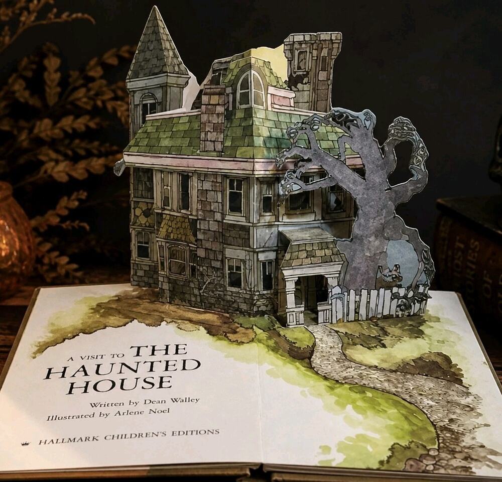Vtg A Visit To The Haunted House Pop Up Book Hallmark 1970s Halloween 3D Action